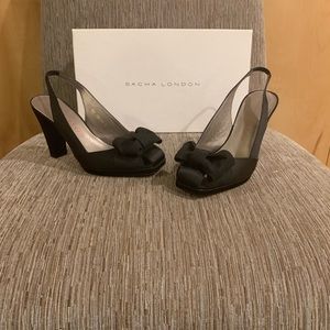 GUC Sacha London Esmeralda black satin sling back heels with bows 7 1/2